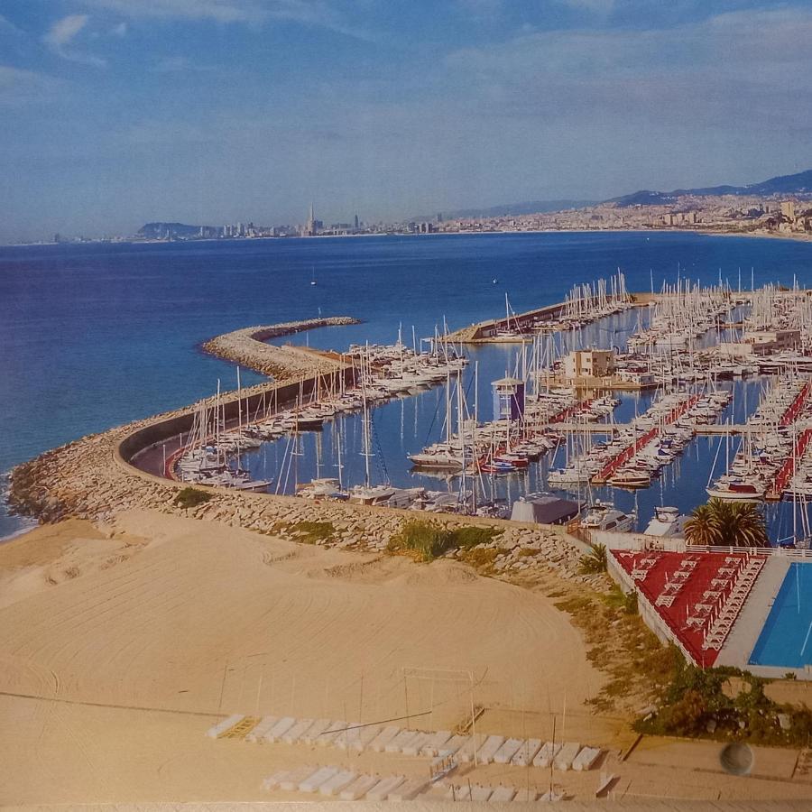 Lydia'S Port Nautic & Beach Masnou Buitenkant foto
