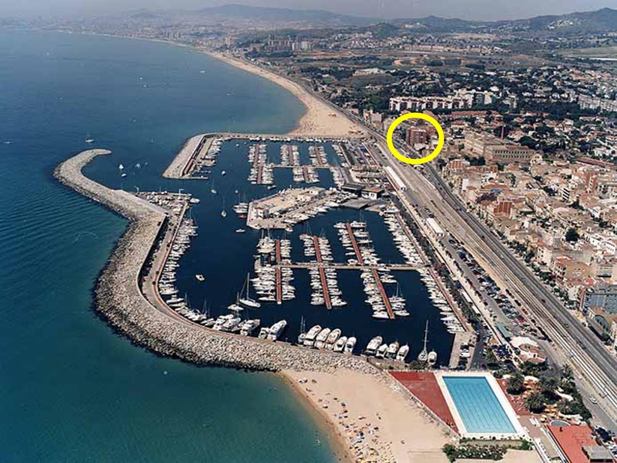 Lydia'S Port Nautic & Beach Masnou Buitenkant foto